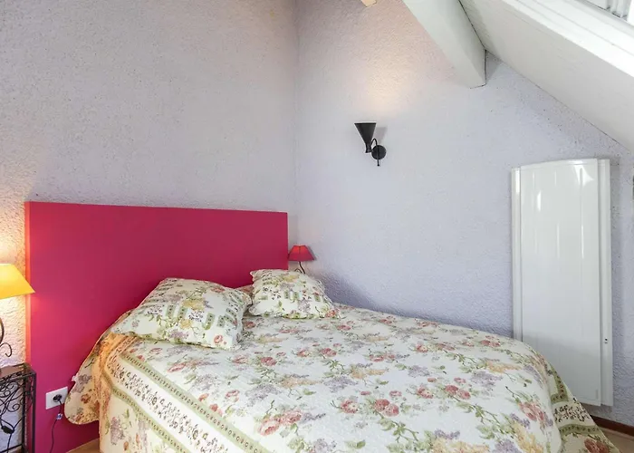 T3 Avec Petite Terrasse, 2 Chambres, Parking A - Fr-1-401-313 Apartament